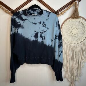 Electric & Rose Balboa Blue & Onyx Dakota Pullover
